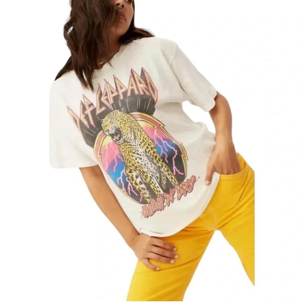 Daydreamer Def Leppard Graphic Tee T-shirt XS